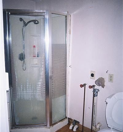5th image of 525 N Chestnut St