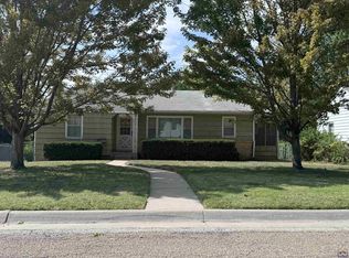 1145 SW Woodhull St, Topeka, KS 66604