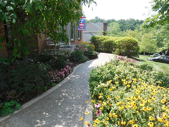 custom landscaped entry