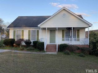 1073 Holly Pointe Dr, Wendell, NC 27591