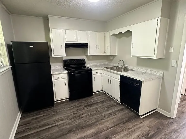 Arbordale Apartment Homes — Photo 15