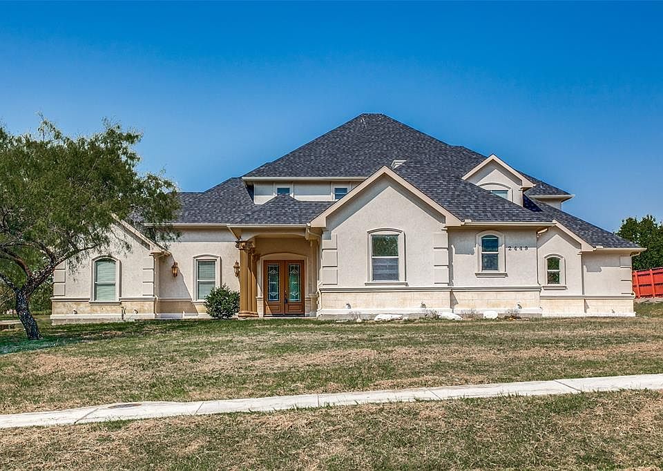 1st image of 2449 Briarwood Cv