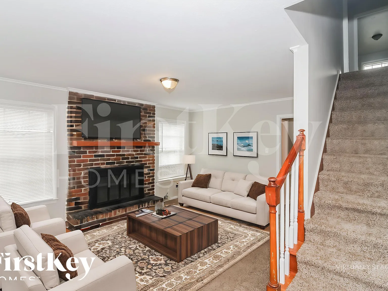 5 bed, 2.0 bath, 2535 sqft, $1,690 — Photo 3