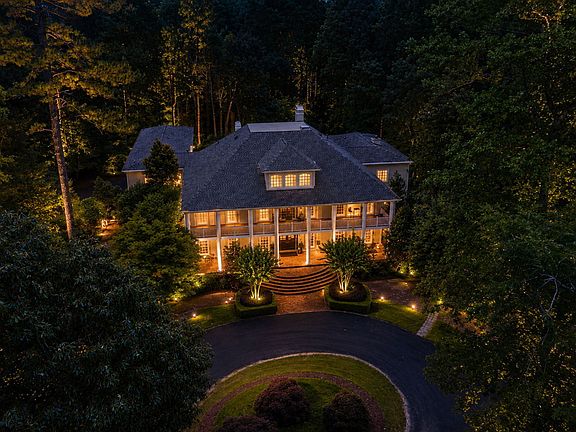 5th image of 710 Walnut Dr
