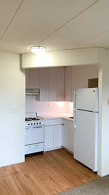 Rented by Brown Harris Stevens Forest Hills LLC | media 2