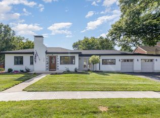 1400 E Henry Clay Ave, Fort Wright, KY 41011