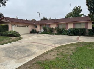 2921 W Cornell Ave, Visalia, CA 93277