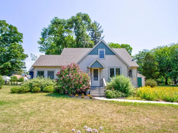 439 Plasman Ave, Holland, MI 49423