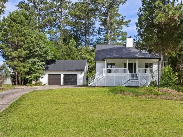 8039 Rannoch Moor Dr, Winston, GA 30187