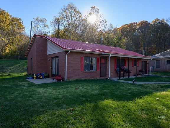 2nd image of 55 Butternut Dr