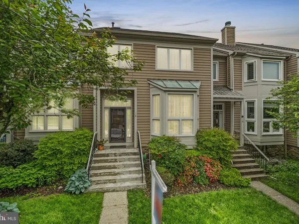 18 Stablemere Ct, Baltimore, MD 21209