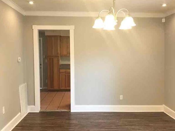 109 E Palmetto Ave, Howey In The Hills, FL 34737