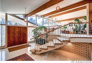 3rd image of 43 Sunset Dr