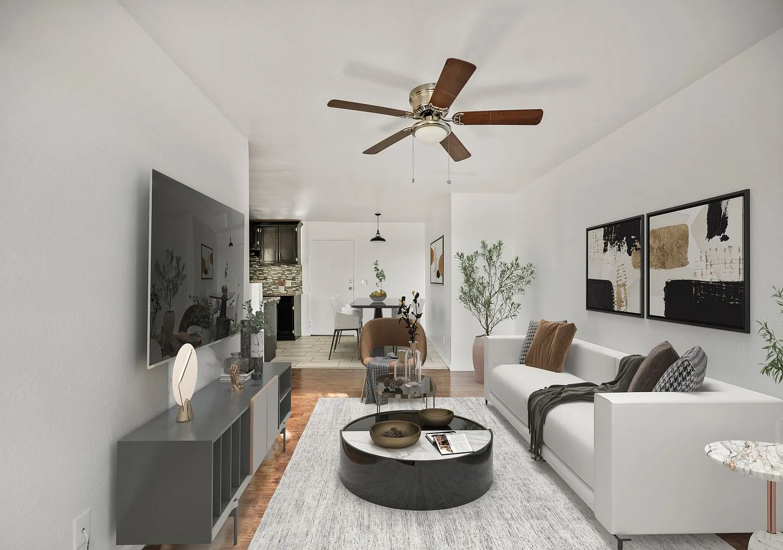 412 Coronado Terrace — Photo 1