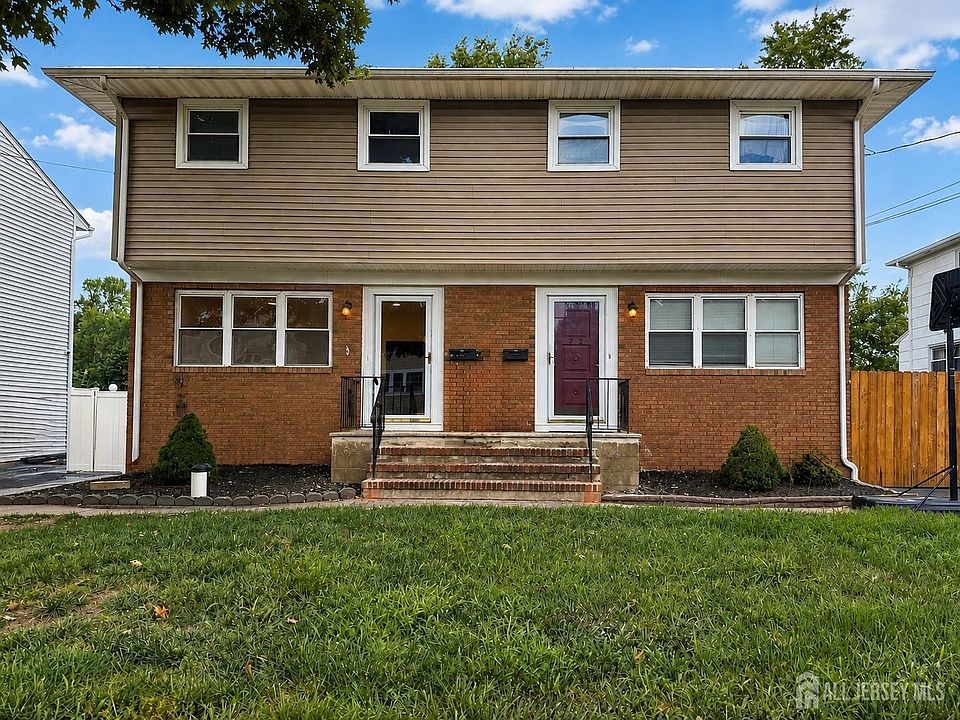 1st image of 754 Walnut St