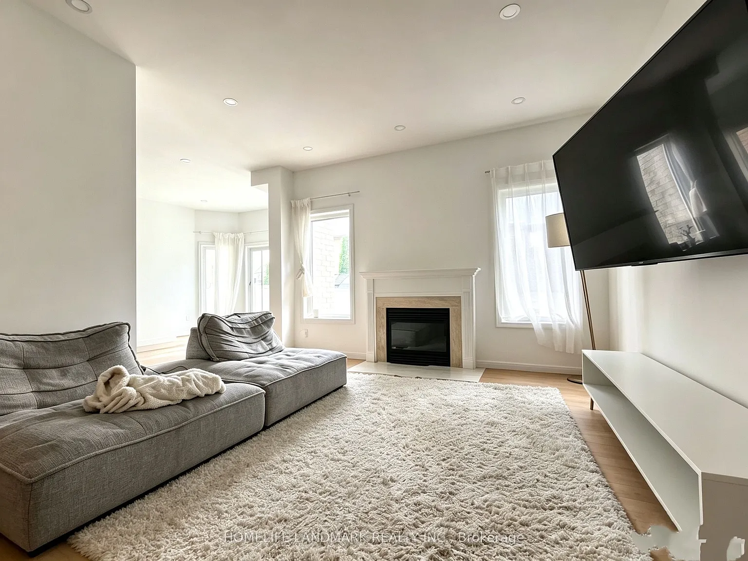 3 bed, $4,500 — Photo 4