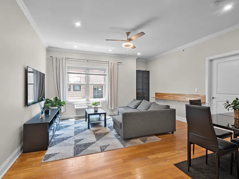 5501 Hudson Ave #407 — Photo 5