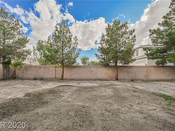 4th image of 6561 Black Oaks St
