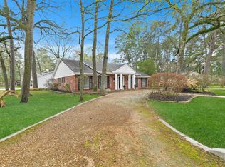 802 Golden Bear Ln, Humble, TX 77339