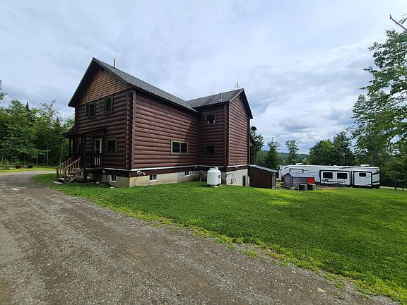 2nd image of 23 Hillcrest Lane