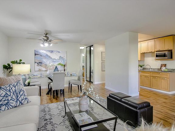 2nd image of 490 Auburn Way APT 1