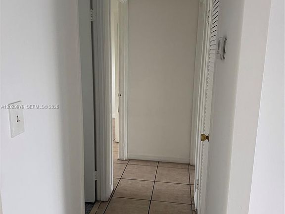 5th image of 1710 NE 191st St APT 411-3