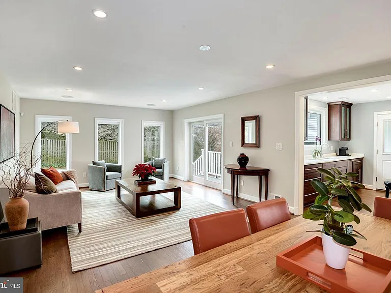 4708 Yuma St NW — Photo 8