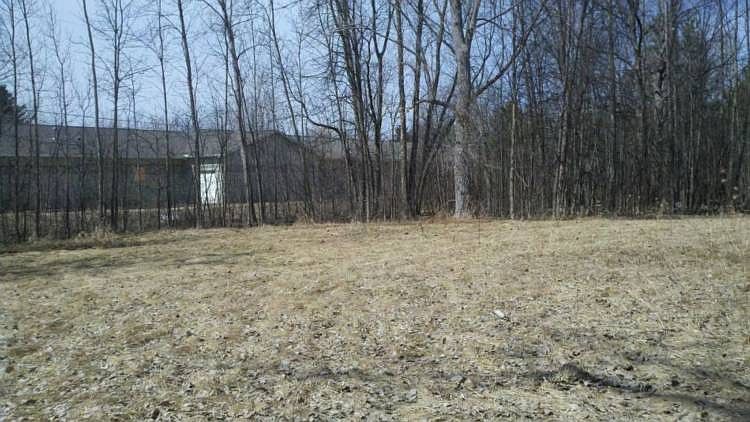 1 acre lot is 165x264. High traffic area.