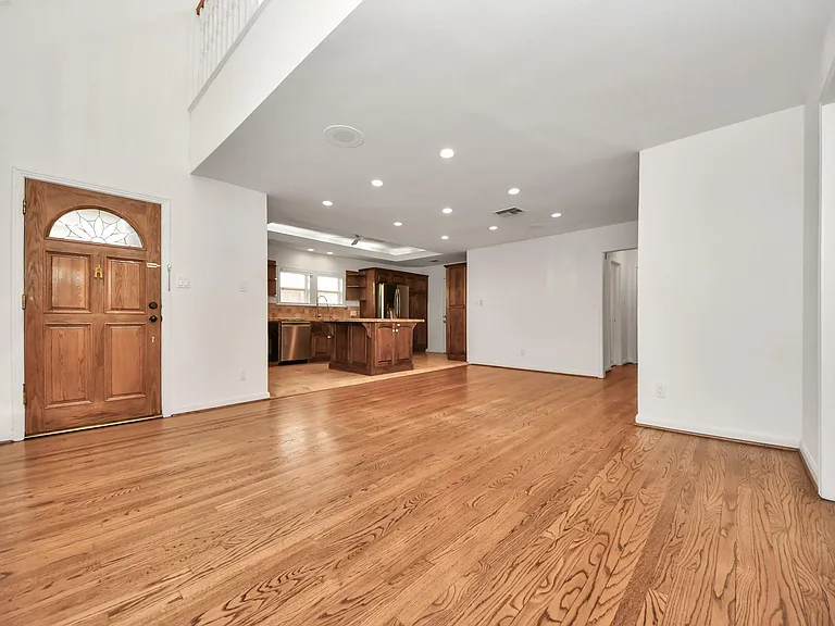3912 Ruskin St — Photo 7