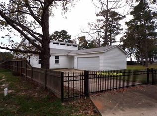 351 White Forest Ln, Livingston, TX 77351