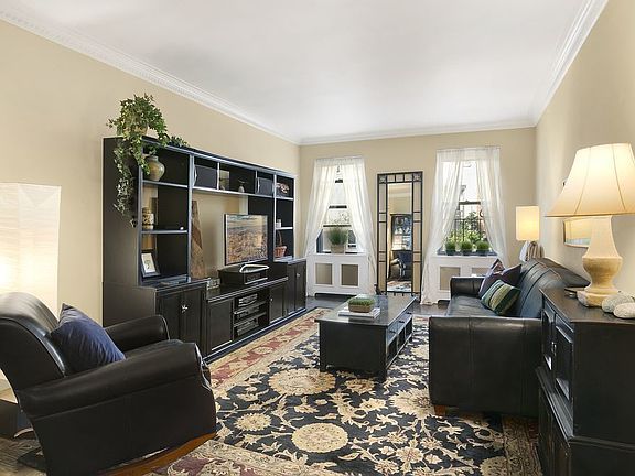 2nd image of 349 E 49th St APT 2S