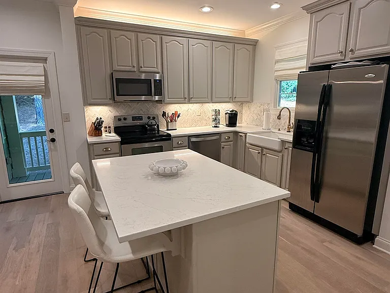 1140 Starboard Dr — Photo 3