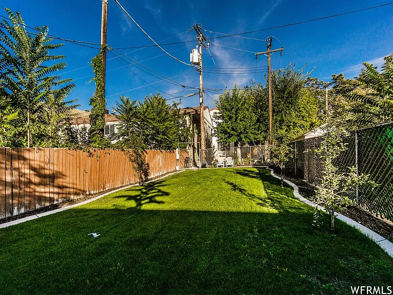 650 N 300 W #115 — Photo 11