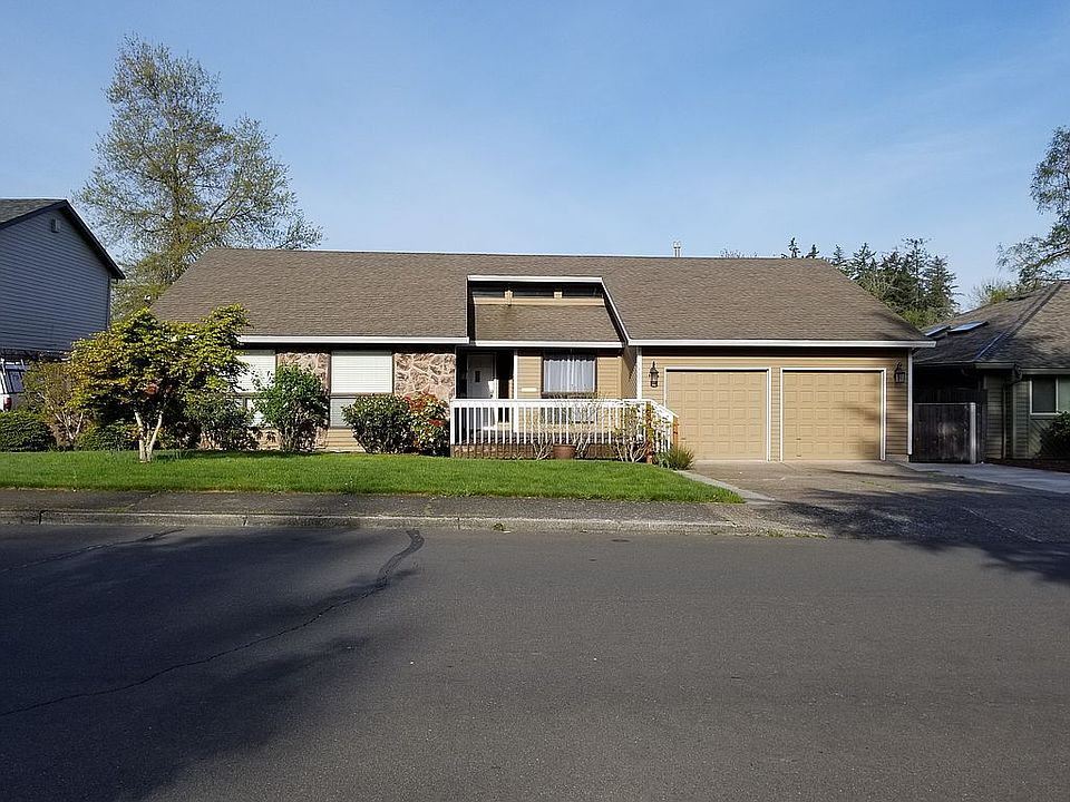 1st image of 1461 SE 51st Ave