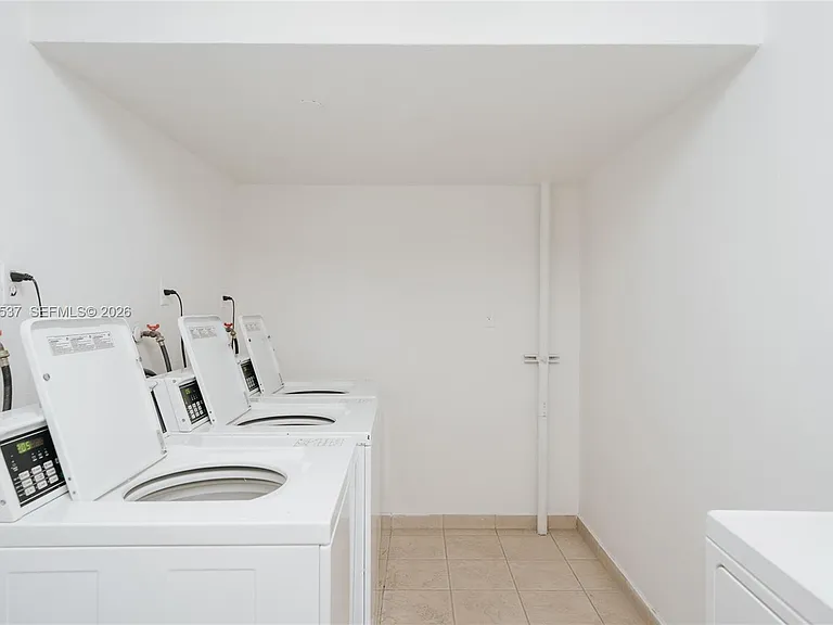 1000 West Ave #501 — Photo 18