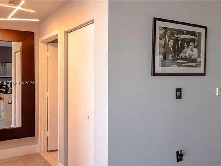 1111 SW 1st Ave #Penthouse 3822 — Photo 23