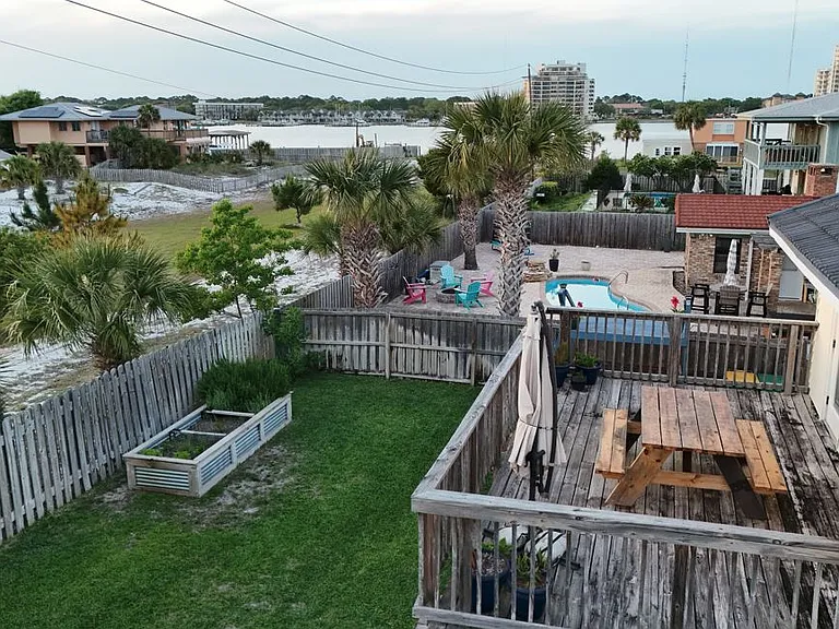 723 Sailfish Dr — Photo 50