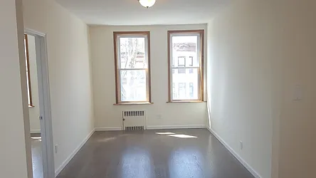 Rented by Urban Realty NYC