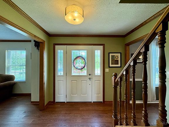 5th image of 8262 Fox Knoll Dr