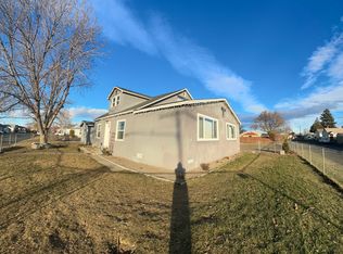 1119 S 6th Ave, Yakima, WA