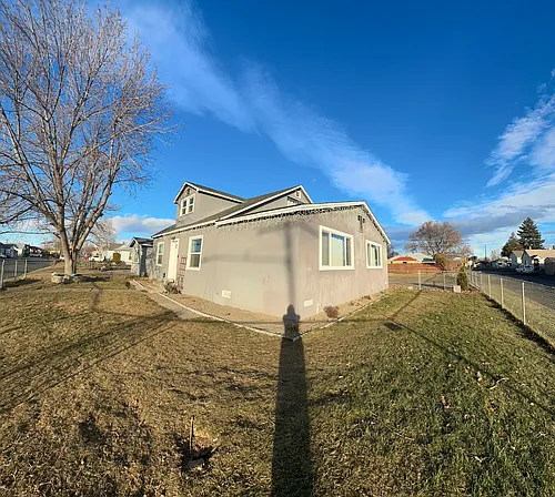 1119 S 6th Ave Photo 1