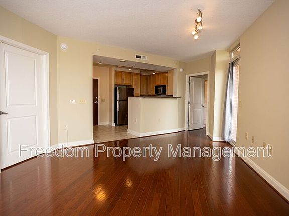 3rd image of 11760 Sunrise Valley Dr APT 514