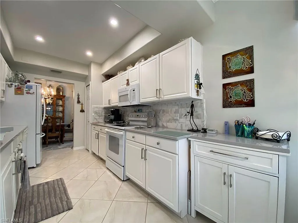 2 bed, 2.0 bath, 1536 sqft, $3,800 — Photo 2