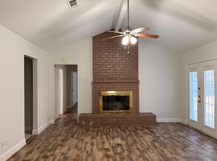 24710 Hunters Hollow Dr, Spring, TX 77380