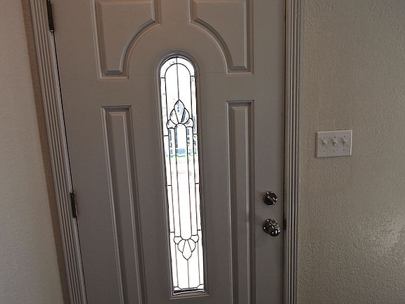 4th image of 2271 Dogwood St