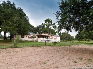 149 County Road 778, Devine, TX 78016