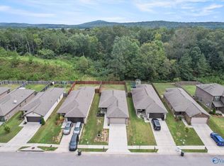 170 Winstead Cir, Owens X Rds, AL 35763