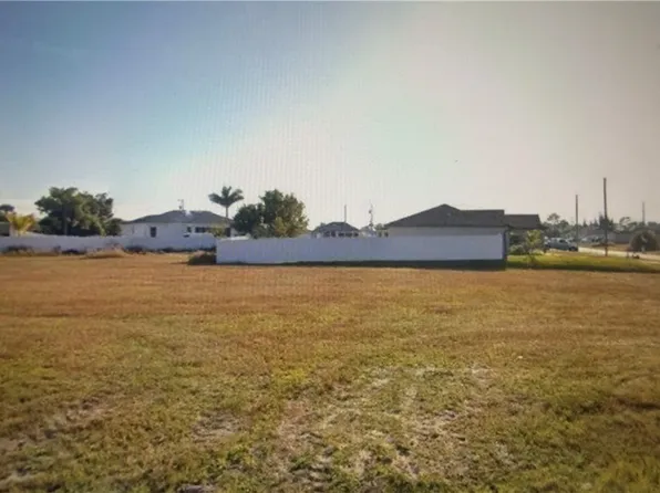 1318 S Gator Cir, Cape Coral, FL 33909