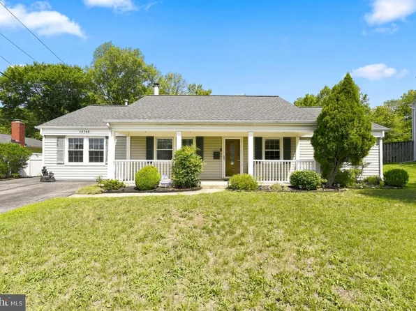 15746 Pointer Ridge Dr, Bowie, MD 20716