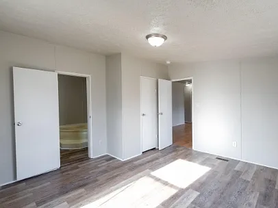 5130 E 21st St — Photo 11